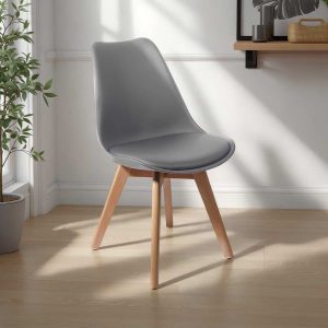 Chaise Kiki evo en bois blanc. revêtue de similicuir gris et de polypropylène. avec pieds en bois massif et finition chêne. 49 x 54 x H. 81 cm