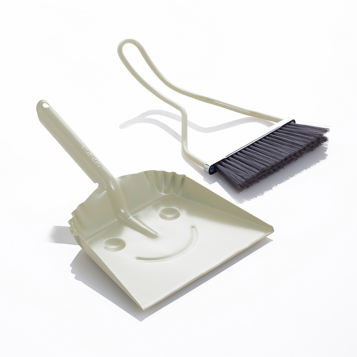 4714_2_Set_pulizia_LITTE_SMILLY_WHITE_paletta_scopino_in_metallo_Avorio_lucido.jpg