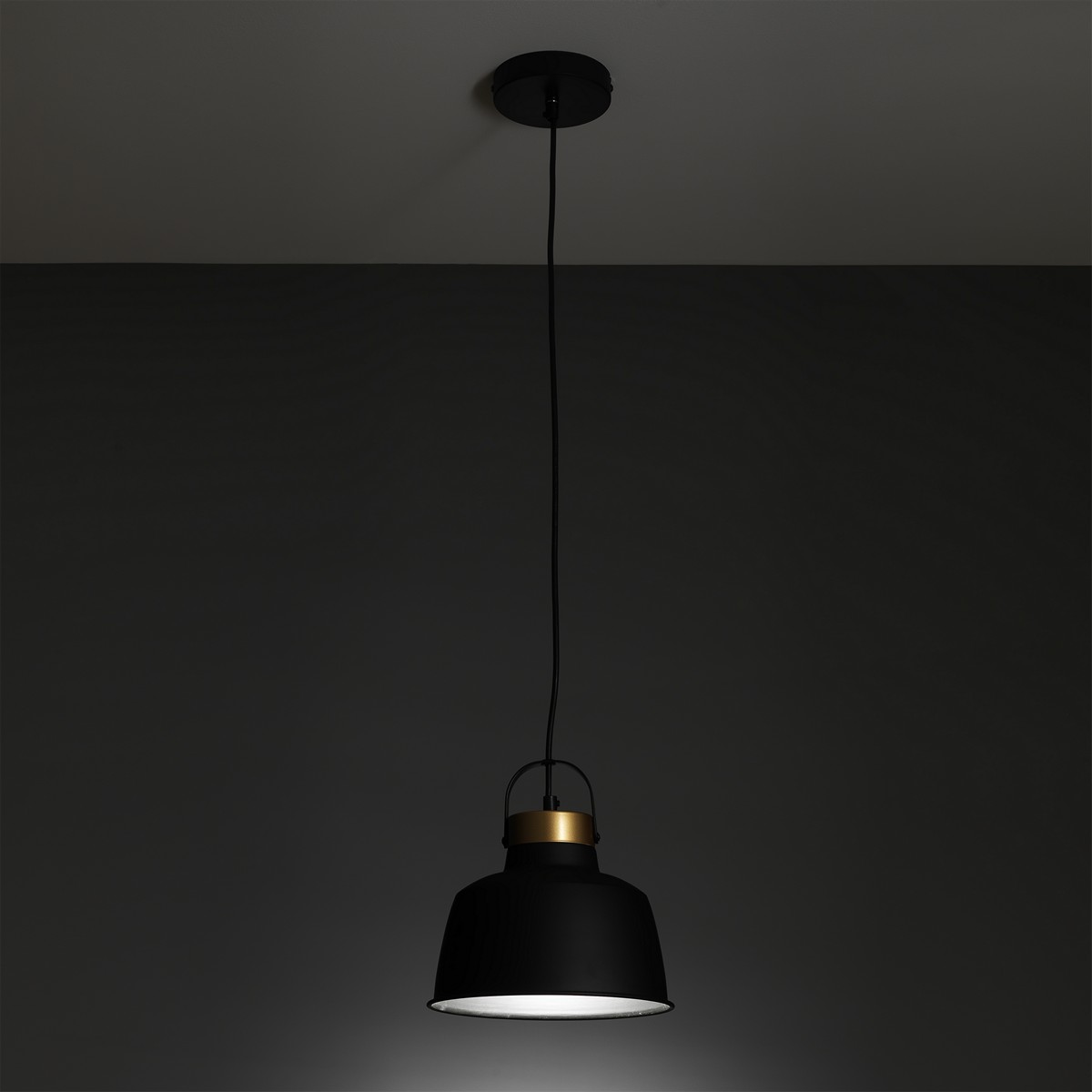 4943_4_Lampadario_INDUSTRIAL_B_Officina_in_Acciaio_Nero_e_Oro_opaco_d25xh25_cm.jpg