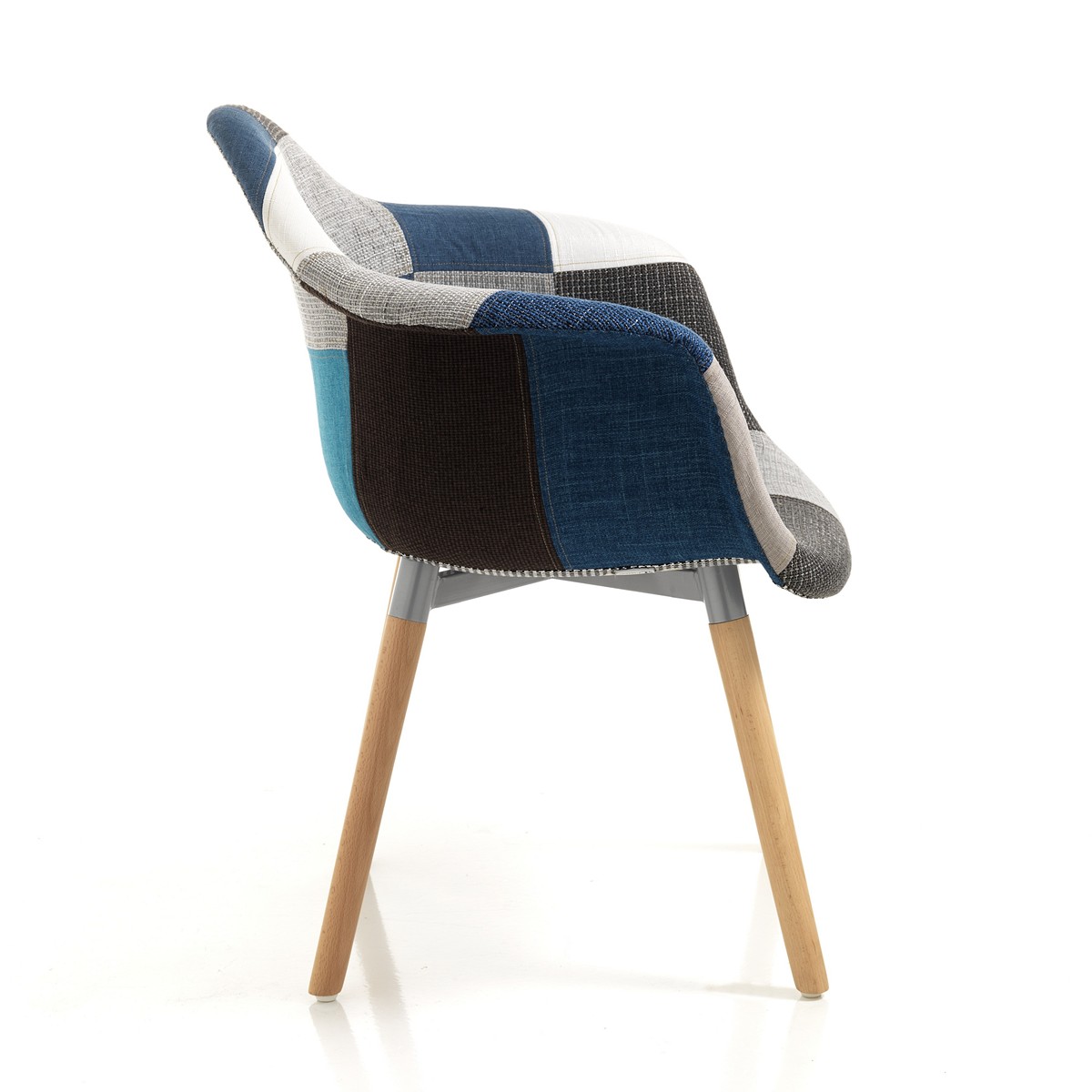 3303_3_Poltrona_NEW_KALEIDOS-I_BLUE_rivestita_tessuto_tecnica_patchwork_gambe_in_legno_massello_finitura_ROVERE_H83_L62_P62_cm.jpg