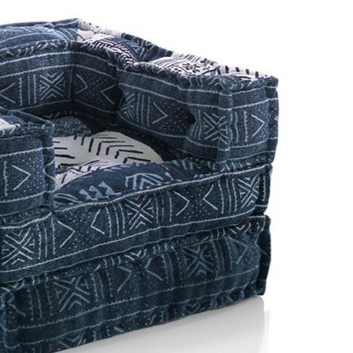 4569_3_Poltrona_Chaise_LongueYARA_WHITE_BLUE_PATCH_composizione_44_rivestimento_Cotone_100PC_patchwork_Blu_e_Bianco_80x80xh60_cm.jpg