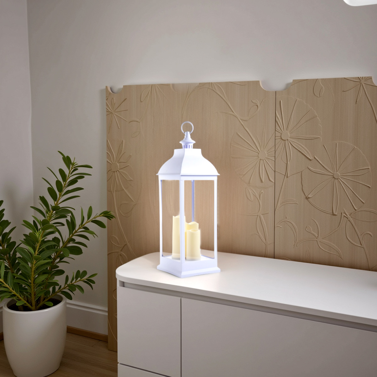 Lanterne 71. lampe LED décorative en plastique blanc. 23.5 x 23.5 cm. hauteur 71 cm