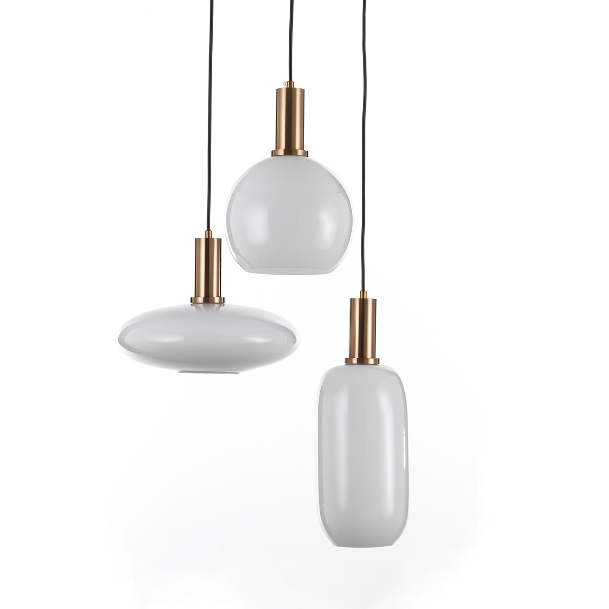 4937_4_Lampadario_CLOUD_in_Acciaio_Oro_opaco_e_3_paralumi_in_Vetro_Bianco_opaco_di_varie_dimensioni.jpg