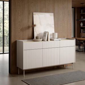 Buffet MALENA en chêne scandinave beige mat. H. 822 cm. L. 153 cm. P. 38 cm