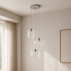Lustre Saky à 3 lumières en verre transparent. hauteur 126 cm. diamètre 47 cm